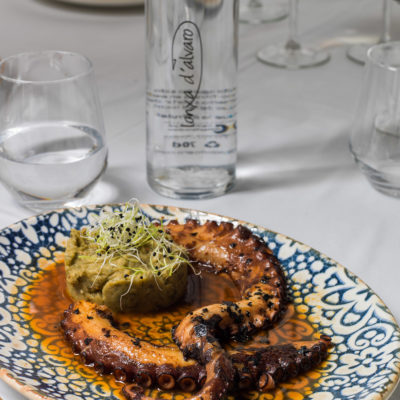 LONXA DALVARO-Pulpo con Crema de Erizo-1